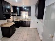 CASA EN VENTA EN FRACCIONAMIENTO RINCON DE LOS OLIVOS EN...