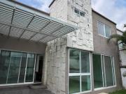 Casa en Venta en Fraccionamiento San Jerónimo de...