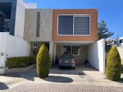 Casa en venta en Fraccionamiento Santa Lucía León Guanajuato