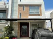 CASA EN VENTA EN PROLONGACIÓN BOULEVARD RAMON G BONFIL,...