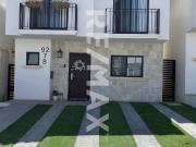 Casa en VENTA en Fraccionamiento Viñedos del Mar....