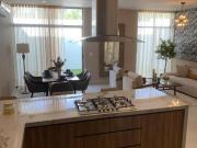 Casa en VENTA en Franccionamiento en SANTIAGO