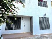 Casa en venta en Francisco de Montejo con 2 habitaciones...