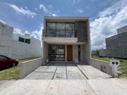 CASA EN VENTA EN FRESNOS TRES MARÍAS