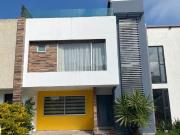 CASA EN VENTA EN FUENTES DE SAN JOSÉ, TOLUCA