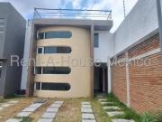 Casa en Venta en Fuentes de San José Toluca ZG 26 338