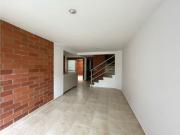 Casa en venta en Galicia en unidad cerrada