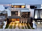 CASA EN VENTA EN GARAMBULLO ZIBATA CON ALBERCA Y ROOF...