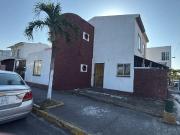 Casa en venta en Geo pinos hermosa vista frente al Lago...