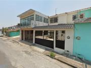 Casa en venta en Geovillas los Pinos, Veracruz, de...