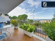 Casa en venta en Girona, Montjuïc. CASA SEMIADOSADA...