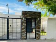 Casa en Venta en Godoy Cruz 3 Dormitorios Patio