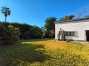 Casa en venta en Gonnet – LOTE CON GRAN POTENCIAL PARA...