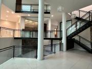 CASA EN VENTA EN GRAN JARDIN CON 3 RECAMARAS 3 BAÑOS...