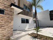 Casa en Venta en Gran jardín Jardín de los agaves León...