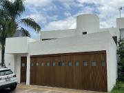 Casa en Venta en Gran Jardin Le?n Guanajuato Zona Norte