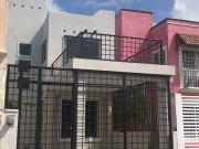 Casa en venta en Gran Santa Fe 2, Quintana Roo, con...