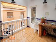 Casa en venta en Granada, Barrio de Zaidín. Excelente...