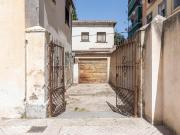 Casa en venta en Granada, Barrio de Zaidín. Parcela de...