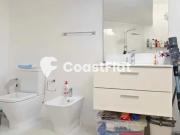 Casa en venta en Granadilla de Abona, El Médano. Chalet...