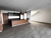 Casa en venta en Grand Juriquilla, 3 Recámaras, Estudio,...