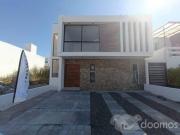 Casa en venta en Grand Juriquilla con excelentes espacios