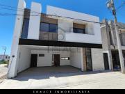 Casa en venta en Granjas San Isidro, Torreón, Coahuila...