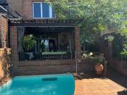 Casa en venta en Granollers, de 300 m² 3 habitaciones...