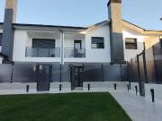 Casa en Venta en Grijota