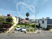 CASA EN VENTA EN GUADALAJARA. JALISCO FRACCIONAMIENTO...