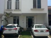 CASA EN VENTA EN GUADALUPE