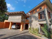 Casa en Venta en Guaparo, Valencia