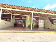 Casa en Venta en Guatire Canaima 2 Miranda 77 m2. 3 hab
