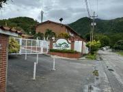 Casa en Venta en Guatire Valle Arriba Miranda 200 m2. 3 hab