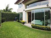 Casa en Venta en Hacienda de las Palmas Interlomas