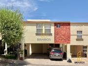 Casa en venta en Hacienda Isabella