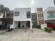 Casa en VENTA en Hacienda Juriquilla Santa Fe