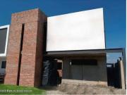 Casa en venta en Hacienda La Carlota, Querétaro