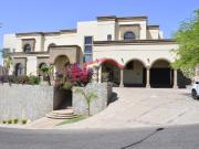 CASA EN VENTA EN HACIENDA RESIDENCIAL