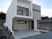 Casa en venta en Haras del Bosque, 3 recamaras y roof Puebla