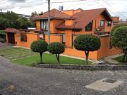 Casa en venta en Heroes de Padierna, Tlalpan, Ciudad de...