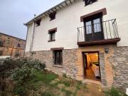 Casa en venta en Hervías. Casas.