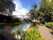 Casa en Venta en Holanda/Bustos