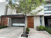 CASA EN VENTA EN IKUNA BOJAI EL REFUGIO