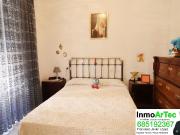 Casa en venta en Íllora. gran casa con patio. Casas.