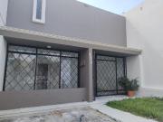 Casa En Venta En Independencia Oriente