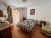 Casa en venta en Istán. CASA CON MUCHO POTENCIAL EN EL...