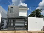 Casa en Venta en Ixtacomitán con Amplios Espacios y...