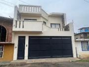 Casa en venta en Jacarandas, Pátzcuaro, Michoacán de Ocampo