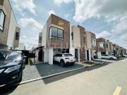 Casa En Venta En Jamundi En Alfaguara V156097